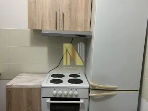 Izdavanje, garsonjera, 28m², Sajmište, Novi Sad - image 11