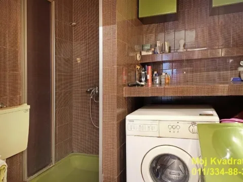 Prodaja, dvosoban stan, 62m², Cvetni Trg, Vračar Sve Podlokacije - image 11