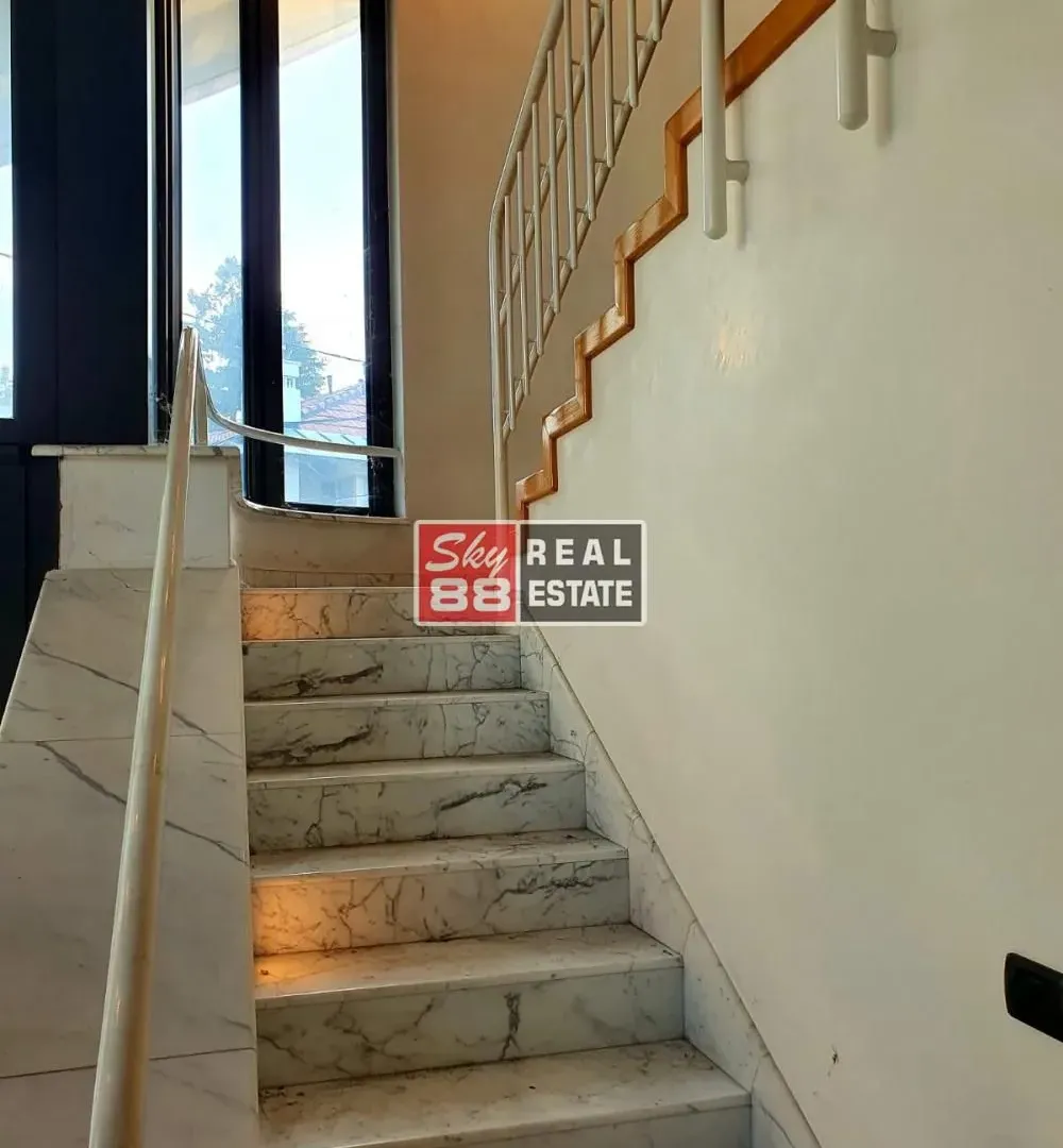 Prodaja, kuća, 456m², Savski Venac, Beograd