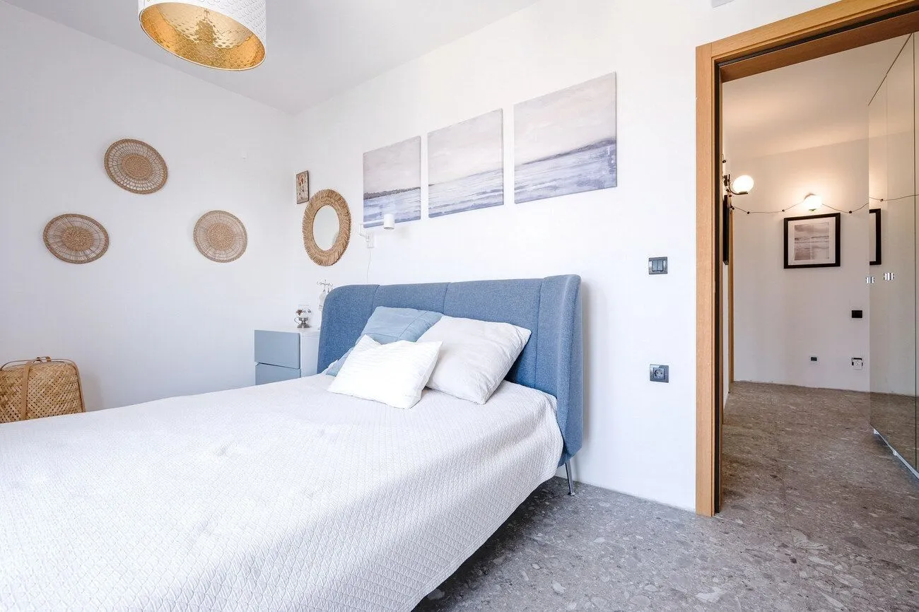 Prodaja, trosoban stan, 77m², Tivat, Crna Gora