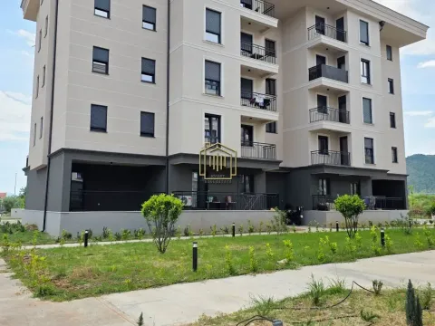 Rent, one bedroom apartment, 48m², Tološi, Podgorica - image 9