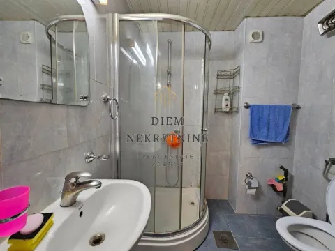 Rent, studio apartment, 35m², Centar, Bar - image 5