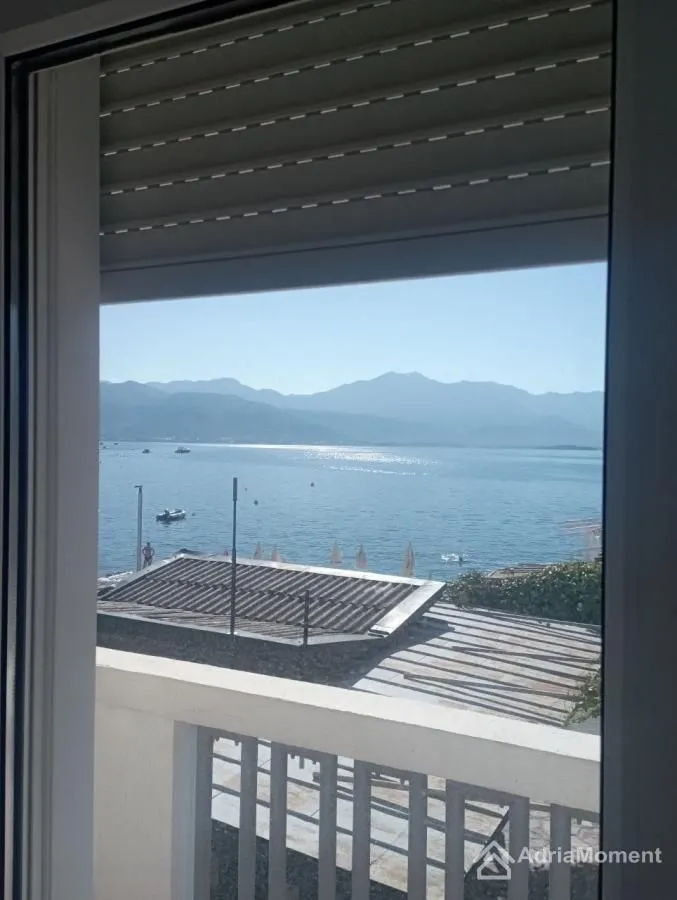 Prodaja, kuća, 534m², Đenovići, Herceg Novi