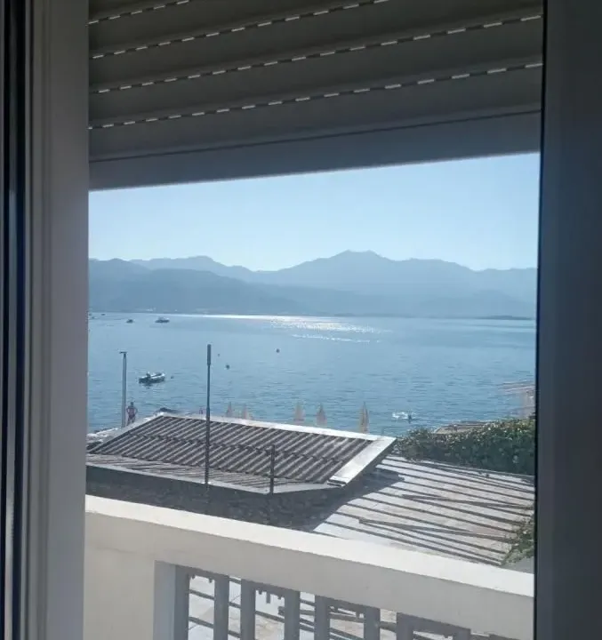 Sale, house, 534m², Đenovići, Herceg Novi
