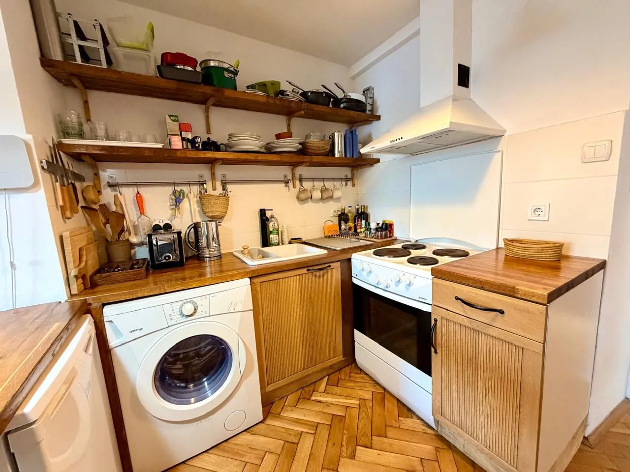 Prodaja, jednosoban stan, 39m², Perast, Kotor