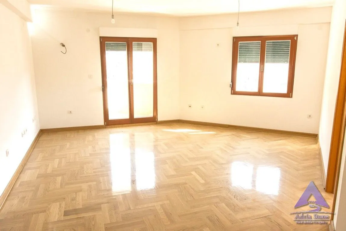 Sale, three bedroom apartment, 111m², Rozino, Budva