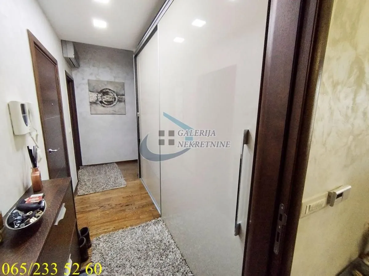 Prodaja, četvorosoban stan, 123m², Čukarica, Beograd