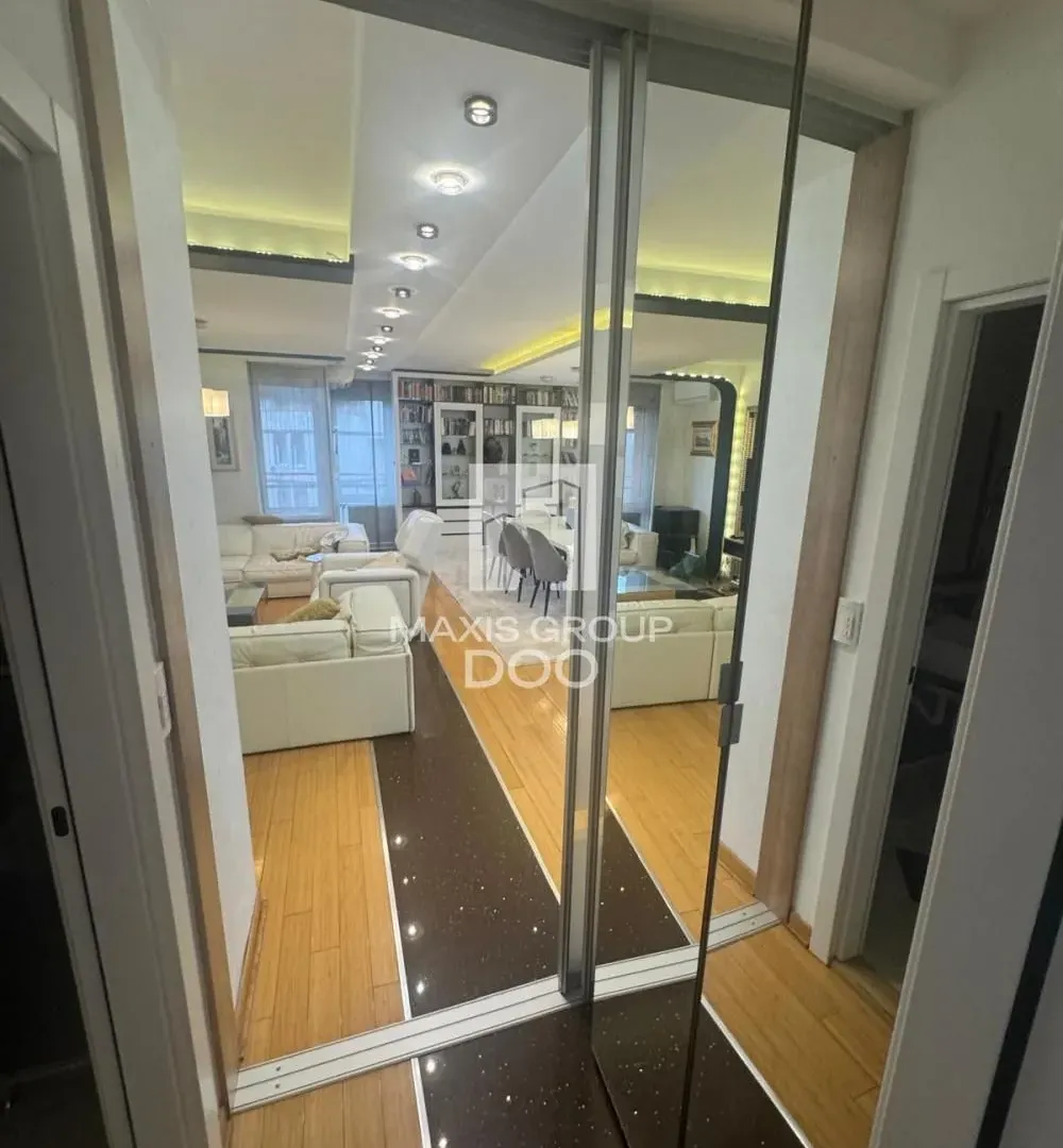 Prodaja, četvorosoban stan, 150m², Novi Beograd Sve Podlokacije, Beograd