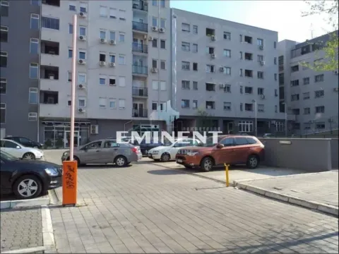 Izdavanje, dvosoban stan, 50m², Novi Beograd Blok 61, Novi Beograd Sve Podlokacije - image 13