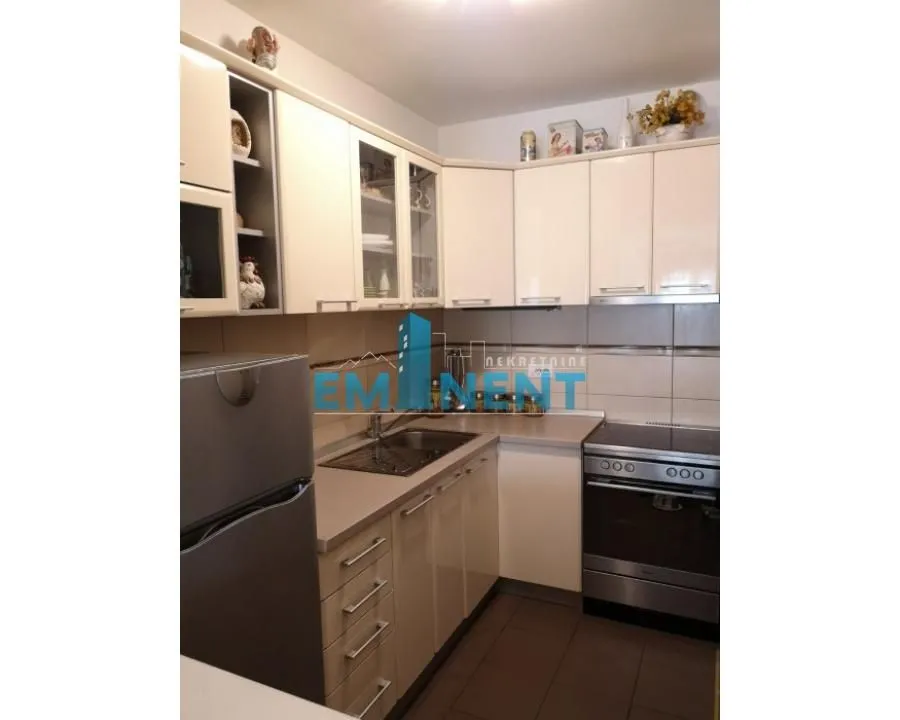 Rent, three bedroom apartment, 72m², Đeram Pijaca, Beograd