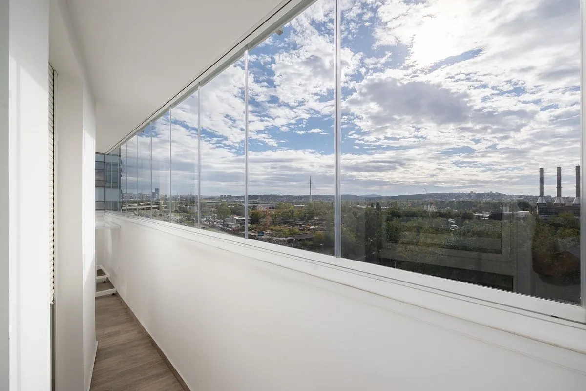 Sale, three bedroom apartment, 101m², Novi Beograd Blok 67, Novi Beograd Sve Podlokacije