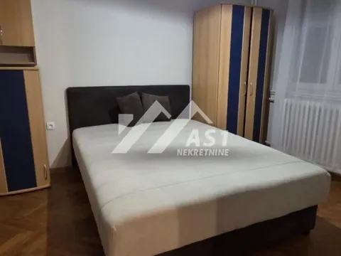 Daily-rent, one bedroom apartment, 42m², Bulevar Oslobodjenja, Novi Sad Sve Podlokacije - image 4