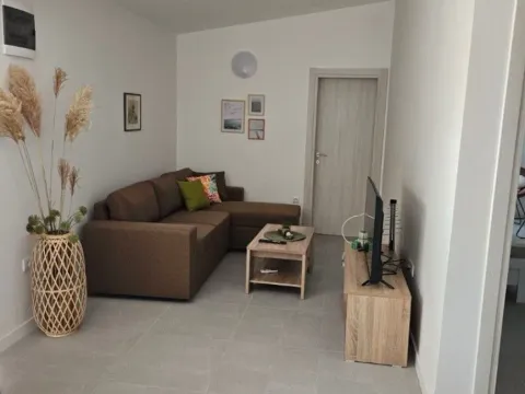 Prodaja, kuća, 100m², Sutomore, Bar - image 8