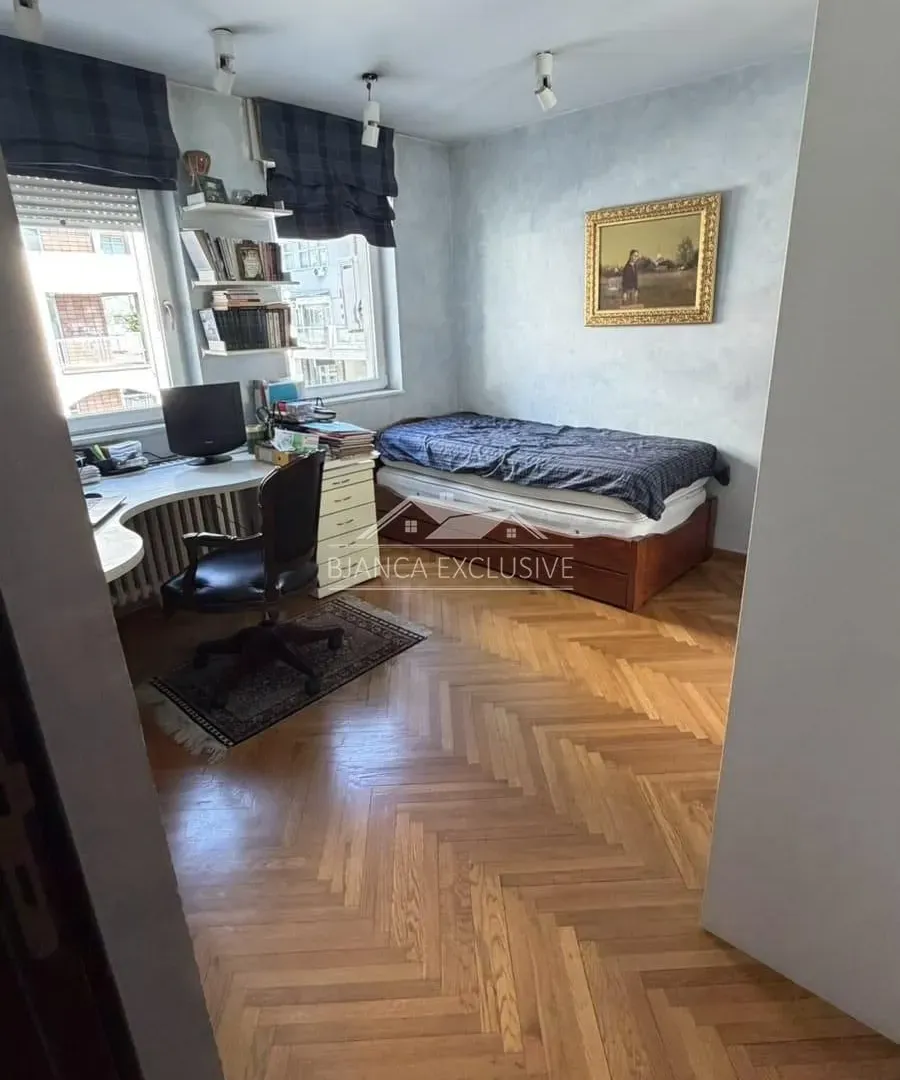 Prodaja, četvorosoban stan, 201m², Novi Beograd Sve Podlokacije, Beograd