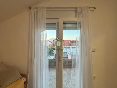 Izdavanje, dvosoban stan, 100m², Donja Gorica, Podgorica - image 13