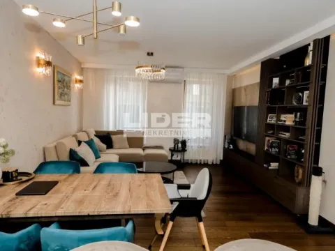 Prodaja, četvorosoban stan, 115m², Južni Bulevar, Vračar Sve Podlokacije - image 2