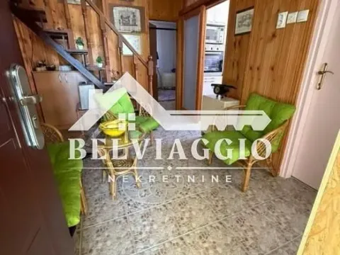 Prodaja, četvorosoban stan, 100m², Ograde, Bijelo Polje - image 6