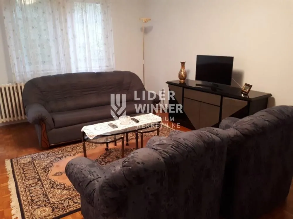 Rent, two bedroom apartment, 53m², Kalenić Pijaca, Vračar Sve Podlokacije