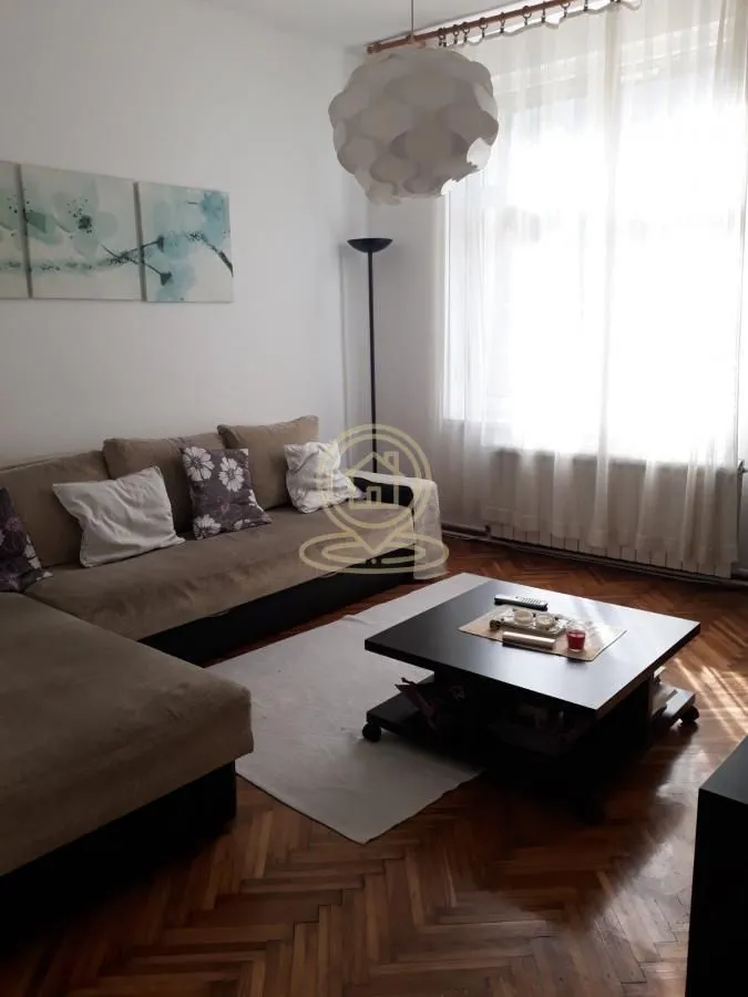 Rent, two bedroom apartment, 41m², Kalenić Pijaca, Vračar Sve Podlokacije