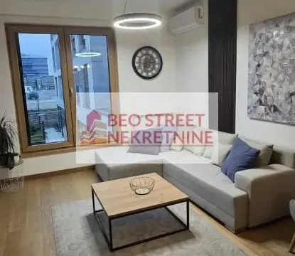 Izdavanje, dvosoban stan, 53m², Novi Beograd Blok 65, Novi Beograd Sve Podlokacije - image 2