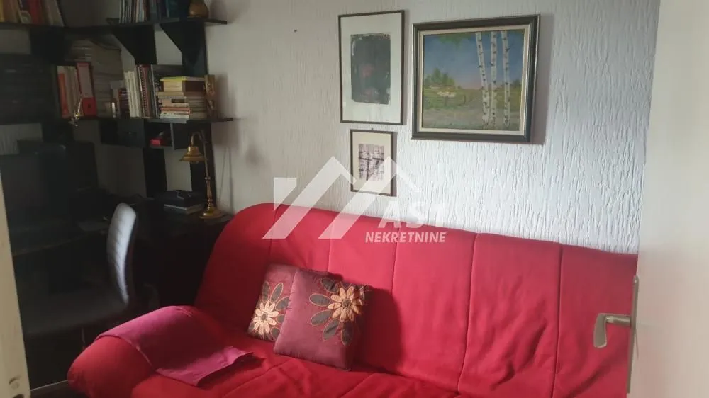 Izdavanje, trosoban stan, 65m², Grbavica, Novi Sad Sve Podlokacije