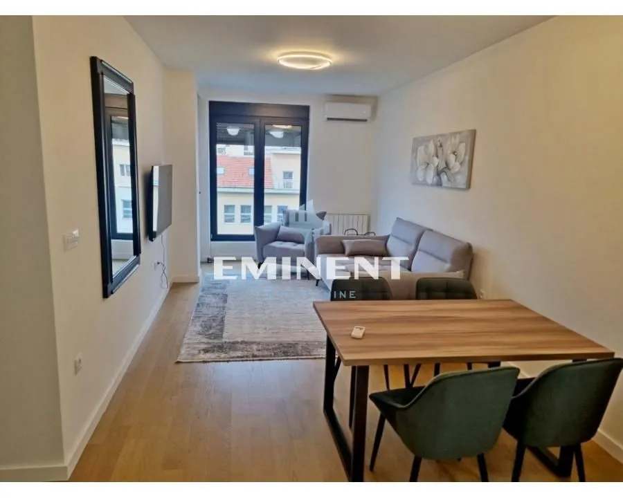 Izdavanje, stan, 43m², Autokomanda, Voždovac Sve Podlokacije