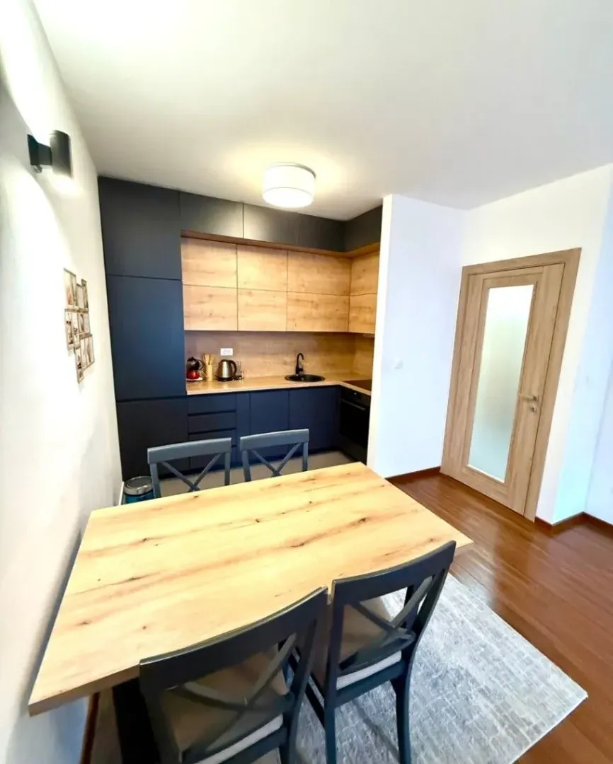 Izdavanje, jednosoban stan, 50m², Master Kvart, Podgorica