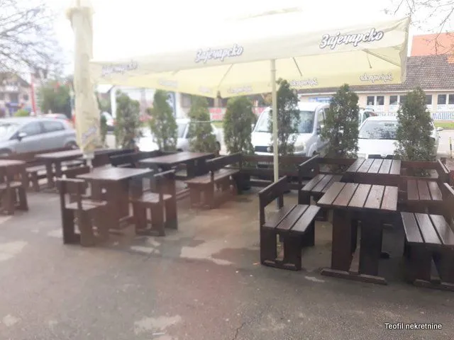 Prodaja, kuća, 450m², Nova Pazova, Stara Pazova