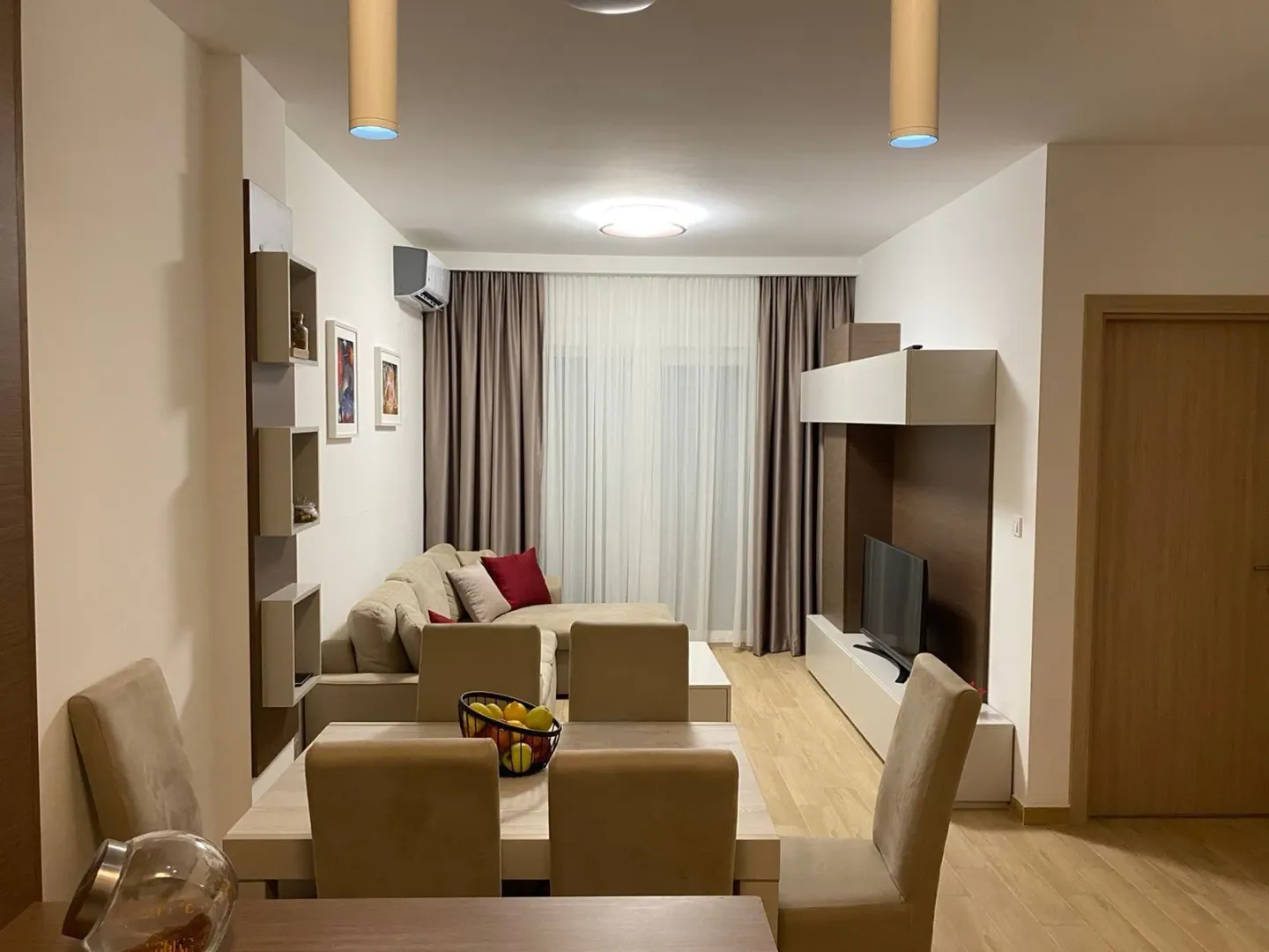 Rent, one bedroom apartment, 47m², Budva, Crna Gora