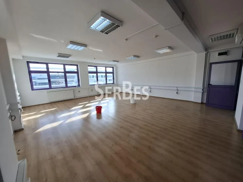 Rent, office space, 500m², Adamovićevo Naselje, Novi Sad Sve Podlokacije