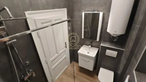 Rent, three bedroom apartment, 62m², Savski Venac, Beograd - image 12