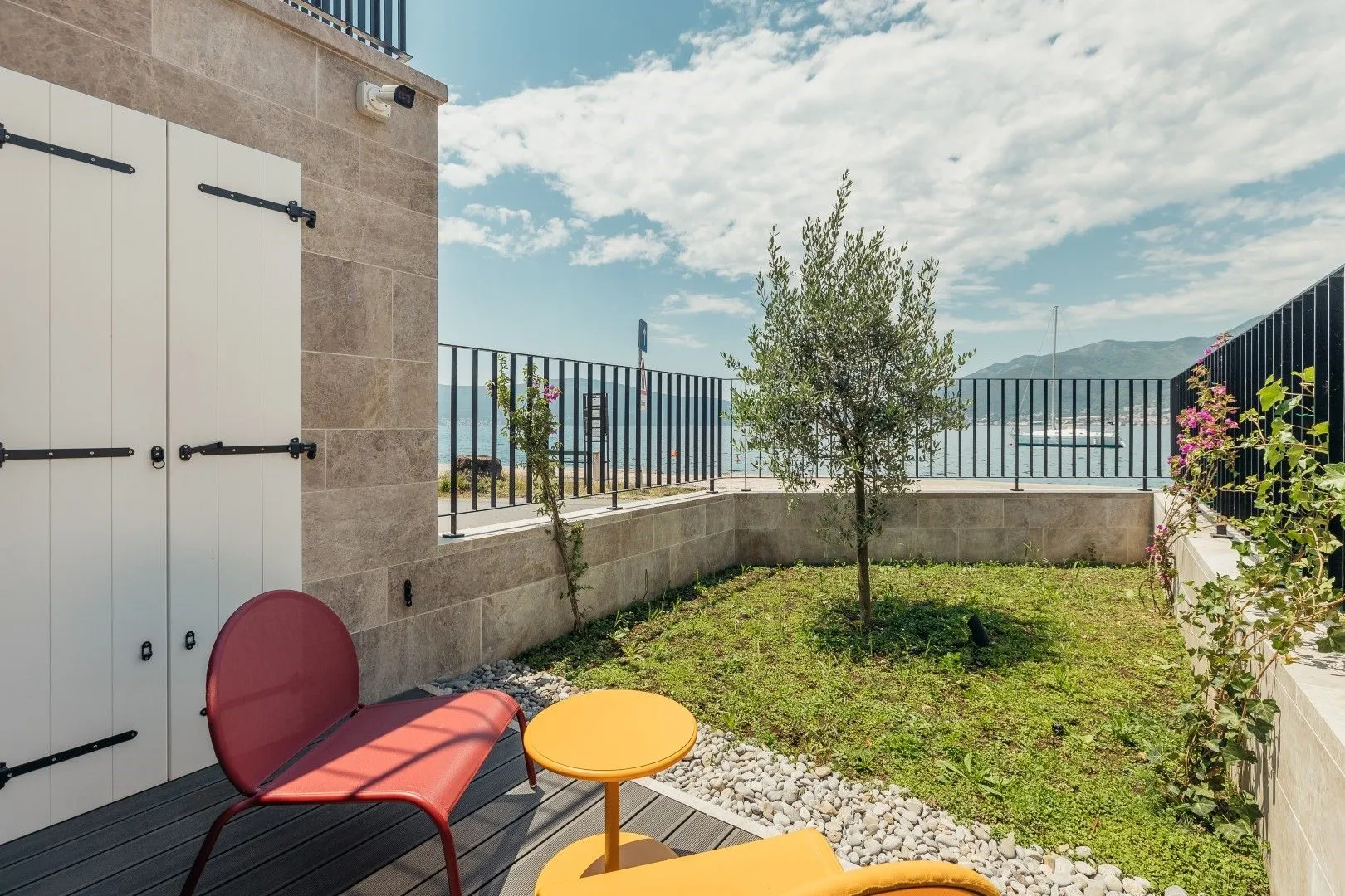 Rent, house, 170m², Donja Lastva, Tivat