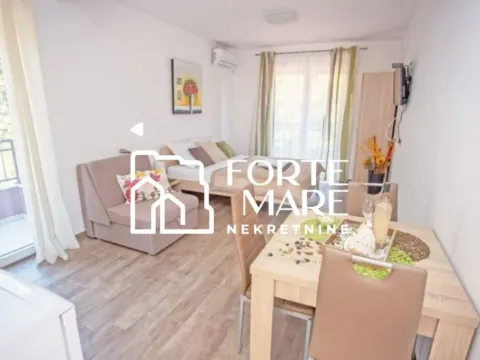 Sale, five bedroom apartment, 272m², Baošići, Herceg Novi - image 9
