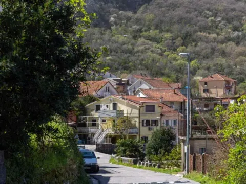 Sale, house, 160m², Škaljari, Kotor - image 23