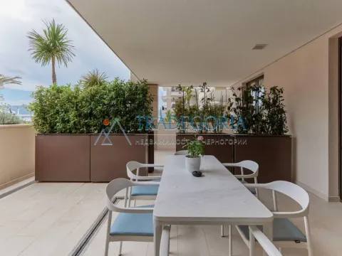 Prodaja, trosoban stan, 192m², Tivat, Crna Gora - image 23