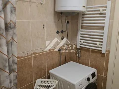 Izdavanje, jednosoban stan, 30m², Sajam, Novi Sad Sve Podlokacije - image 5