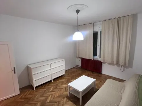 Izdavanje, trosoban stan, 55m², Savski Venac, Beograd - image 10