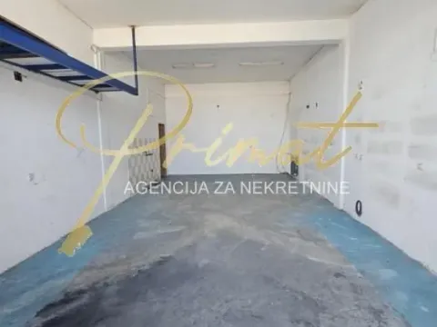 Rent, office space, 290m², Krnjaca, Palilula Sve Podlokacije - image 12