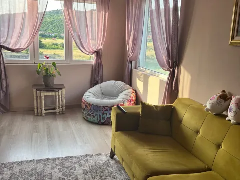 Prodaja, kuća, 165m², Zlatica, Podgorica - image 7