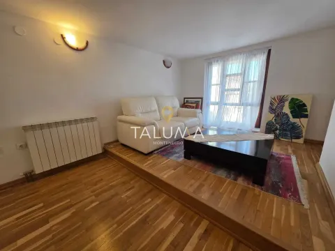 Izdavanje, stan, 300m², Gorica C, Podgorica - image 22