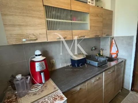 Prodaja, trosoban stan, 71m², Brace Jerković, Voždovac Sve Podlokacije - image 2