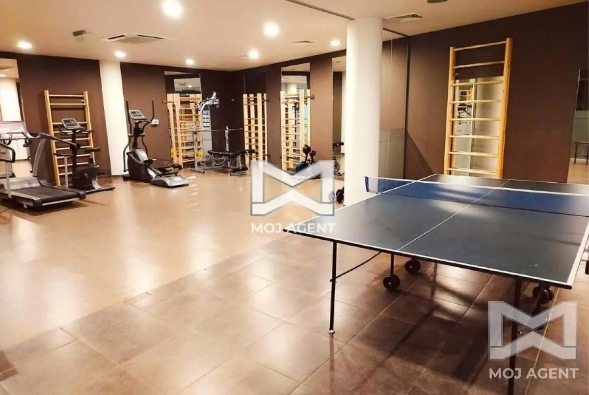Prodaja, jednosoban stan, 40m², Centar, Niš