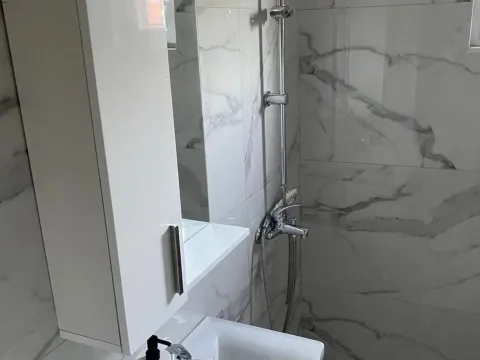 Izdavanje, dvosoban stan, 38m², Dubovica, Budva - image 4