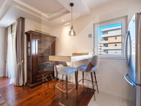 Sale, two bedroom apartment, 68m², Central Point, Podgorica - image 7