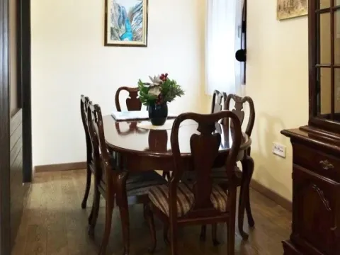 Izdavanje, dvosoban stan, 76m², Blok 5, Podgorica - image 4