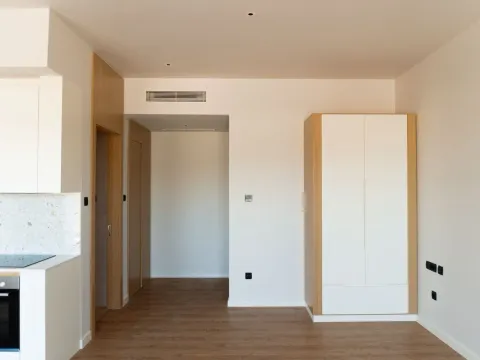 Prodaja, jednosoban stan, 61m², Tivat, Crna Gora - image 3
