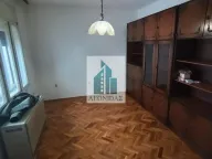 Izdavanje, trosoban stan, 90m², Čair, Niš - image 6