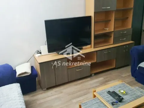 Izdavanje, dvosoban stan, 48m², Novi Beograd Blok 61, Novi Beograd Sve Podlokacije - image 3