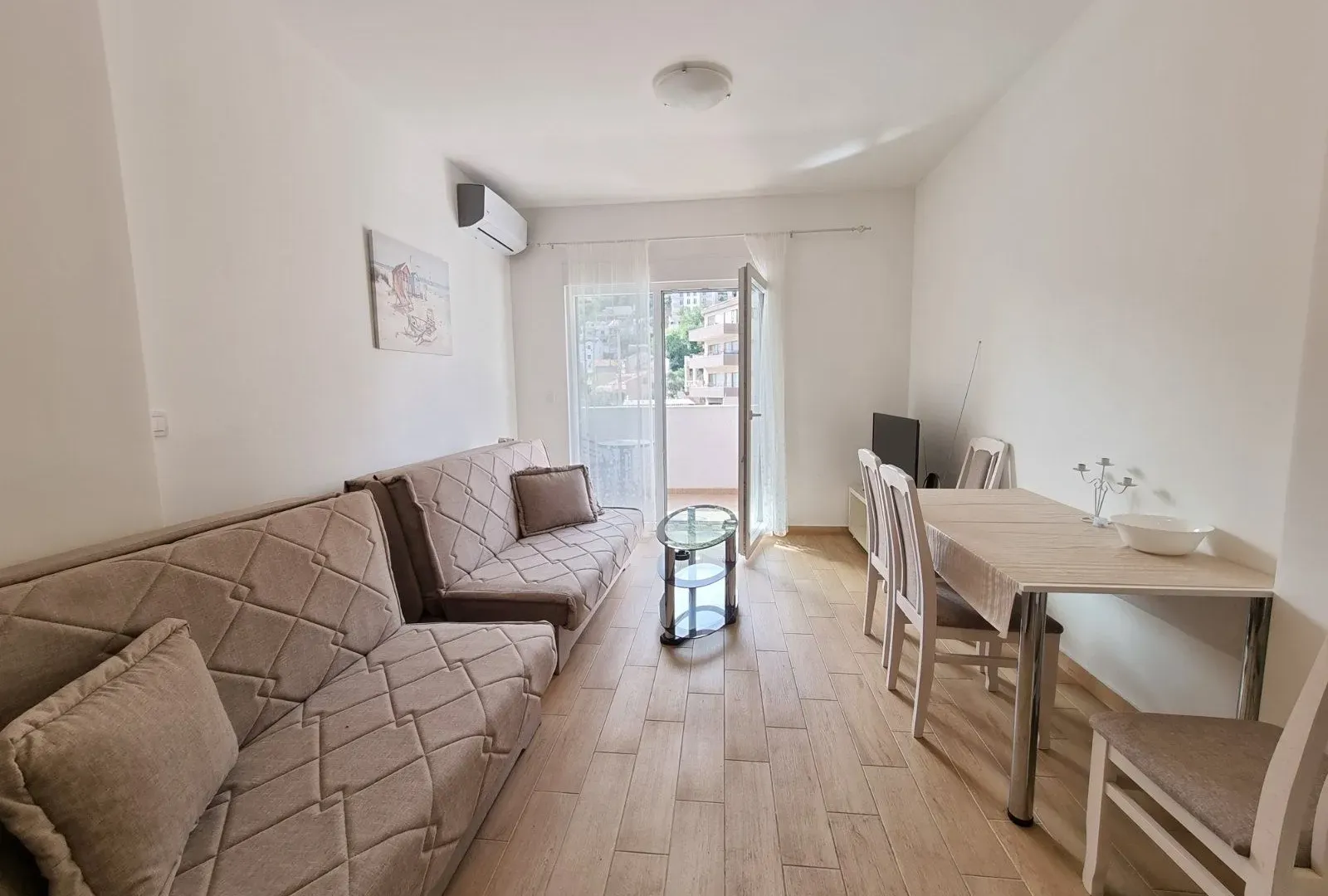 Rent, studio apartment, 34m², Budva, Crna Gora