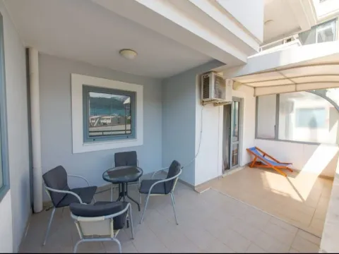 Izdavanje, jednosoban stan, 40m², Golubovina, Budva - image 7